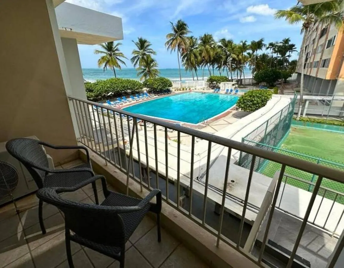 Kasa Poolside Balcony For 2 Apartment San Juan