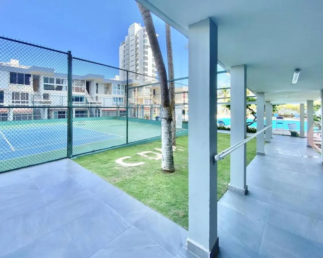 Kasa Poolside Balcony For 2 Apartment San Juan